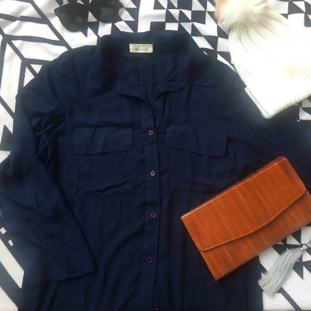 Navy blue Bella Dahl button down shirt L